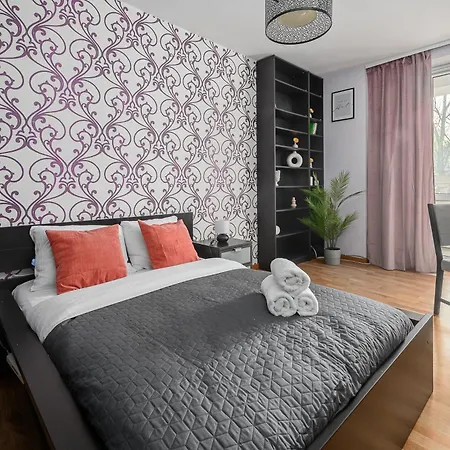 Lumina I Comfort 2br With Ac I Balcony I Near Center *