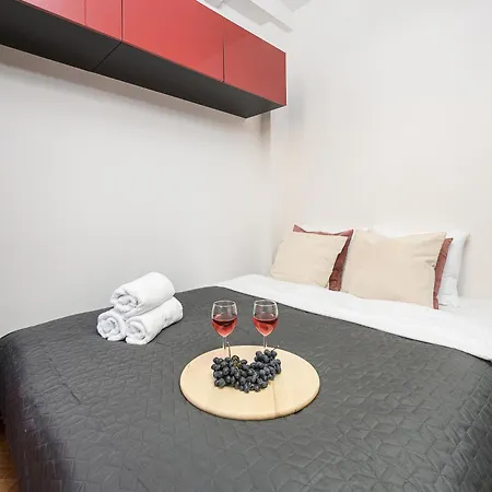 Lumina I Comfort 2br With Ac I Balcony I Near Center Apartment Warsaw