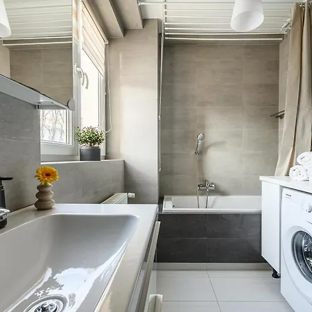 Apartamento Lumina Modern With Balcony *