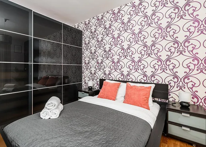 Lumina Modern With Balcony *