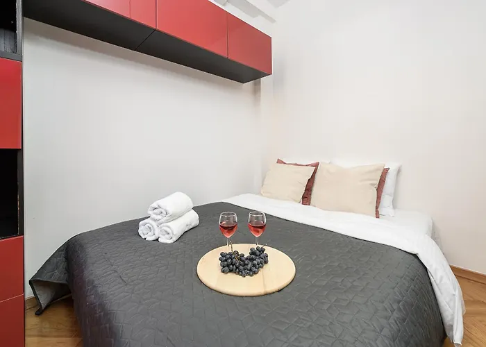 Lumina Modern With Balcony Apartmán Varšava