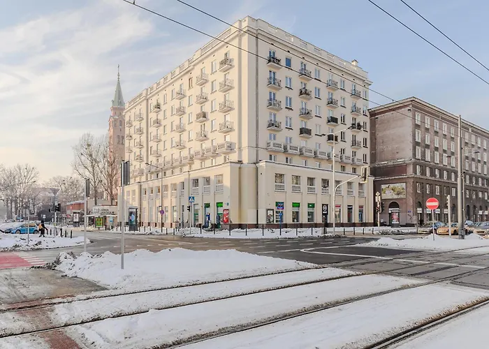 Lumina Modern With Balcony *