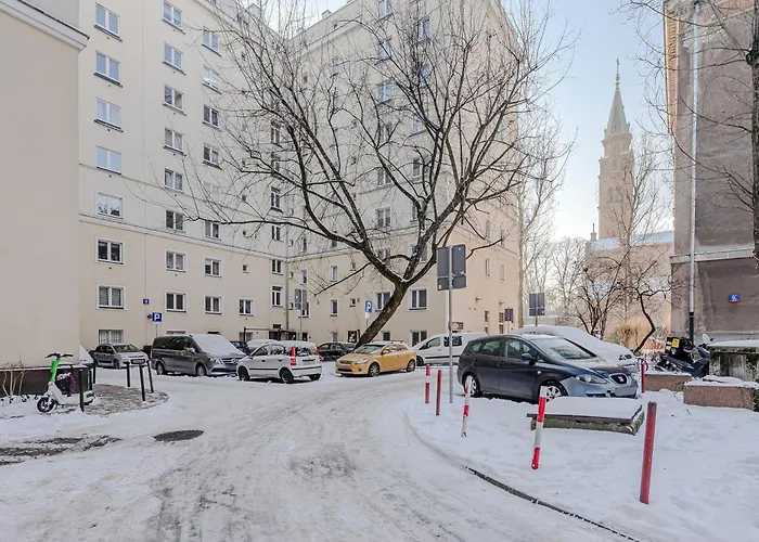 Lumina Modern With Balcony *